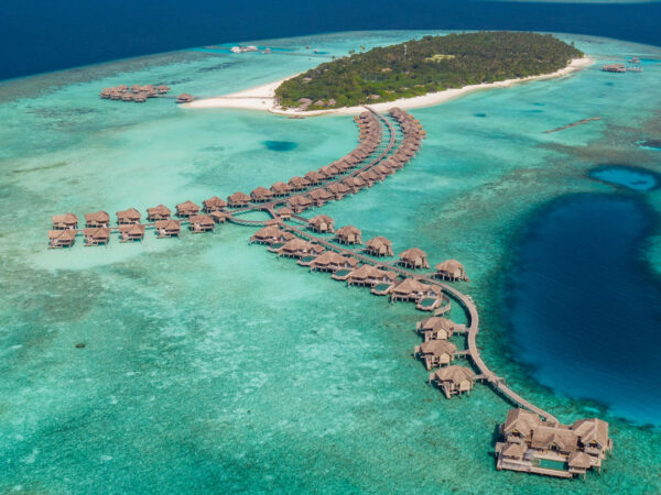 Sri Lanka & Maldives Honeymoon Package 8 Nights/ 9 Days